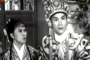 聲哥拍電影的女拍檔包括吳君麗、余麗珍、南紅和林鳯；粵劇的拍檔較多為陳好逑。