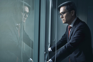 林家棟飾演泰國政客的幕僚，在整部電影中幾乎全以泰文說對白，是另類演技大考驗。