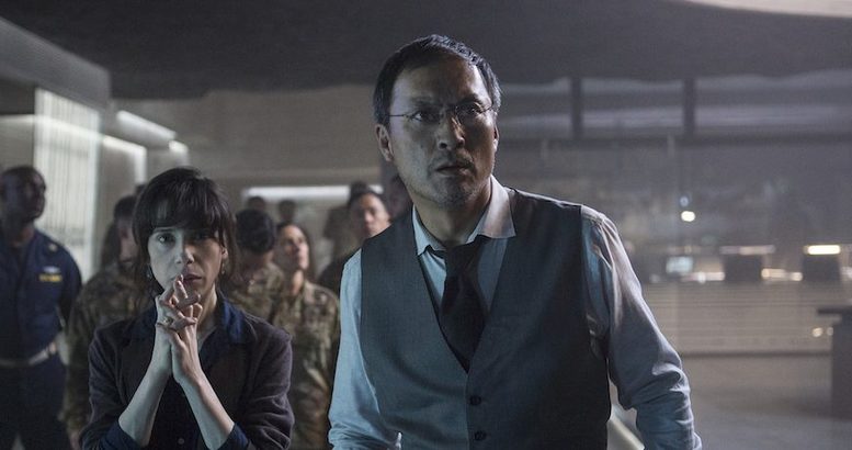 渡边谦饰演的芹泽博士在 2014 年的《godzilla》电影已出现.