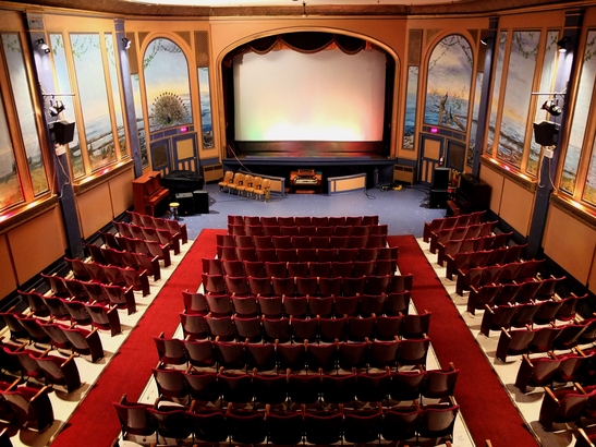 Patricia Theatre 是卑詩省僅存的鼻祖級有聲電影院。(Photo from qathet film society)