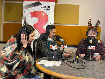 左起：Spencer、2023 粵語 Radio Idol 冠軍 Justin 和粵語「聽眾至 LIKE 大獎」得主 Monique。