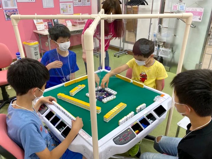 Mah-jong 有助鍛練大腦 日本掀小學生課後打衛生麻將風潮