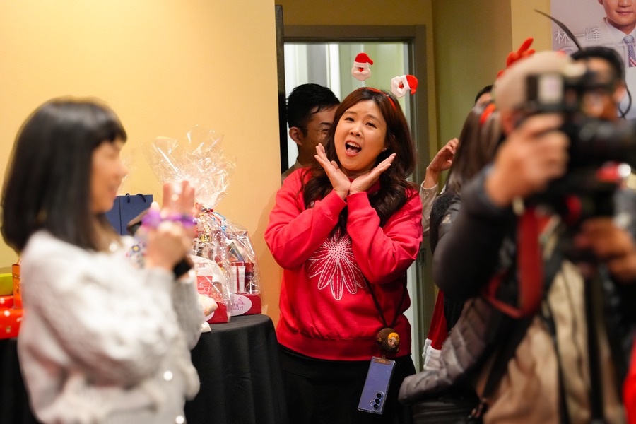 加拿大中文電台聖誕派對 FR Christmas Party 202513701