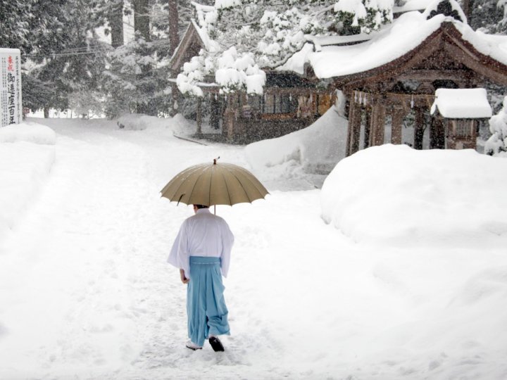 日本本洲最北的青森縣受大雪侵襲最少造成3死12人傷