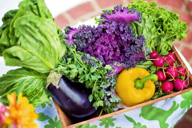 多菜少肉是健康飲食之道，蔬菜具豐富纖維及營養素，並因為低卡，吃下去感覺零負擔。不過，有一些被以為是蔬菜的食材，其實暗藏高含量的澱粉質，吃得多便會大大的增加熱量。(Photo by Pixabay)