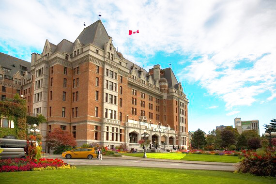 description維多利亞的地標 - 女皇酒店（Empress Hotel）(Photo by Pexels)0