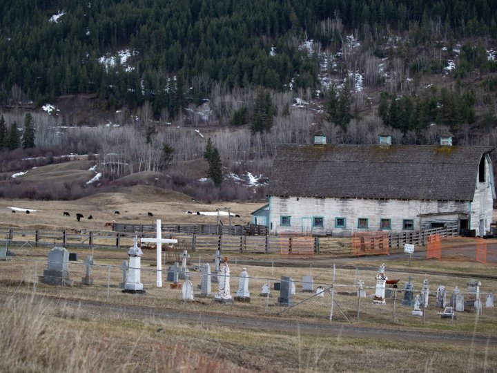 Williams Lake原住民部族再在寄宿校遺址發現66個潛在無名墳墓