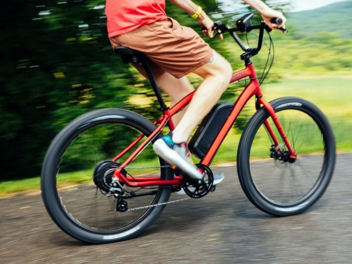 Nanaimo市推出電動單車服務