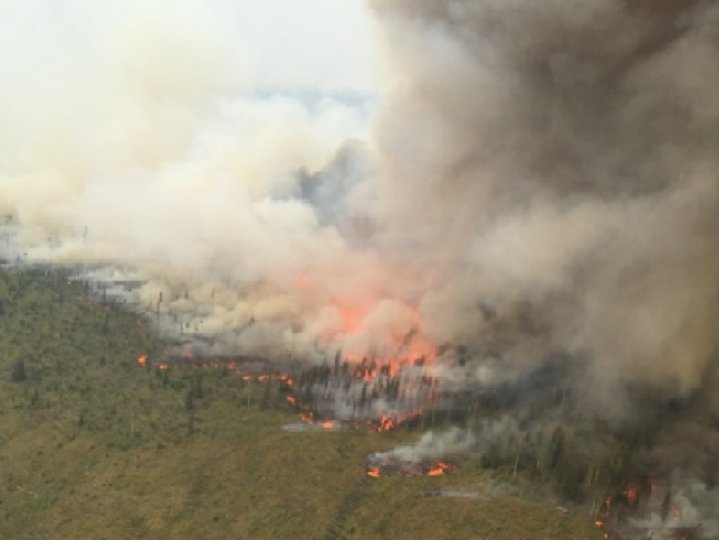 BC省活躍山火增至323宗 部分社區發出疏散警示