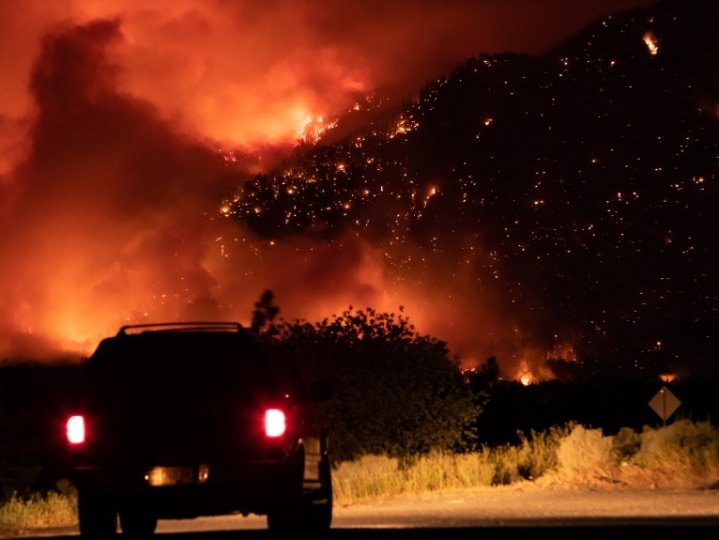 BC山火服務處最新資訊顯示現時全省各地有325宗活躍山火當中179宗不受控制