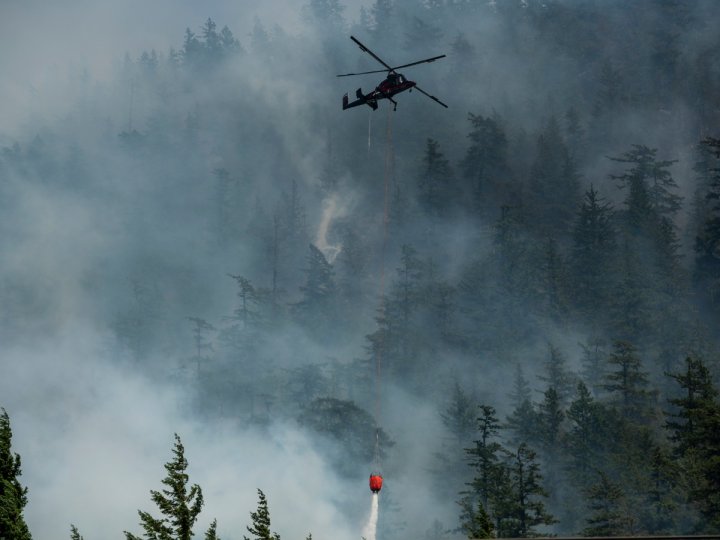 Squamish區域局說Dryden Creek山火火勢在昨晚沒有大幅度蔓延