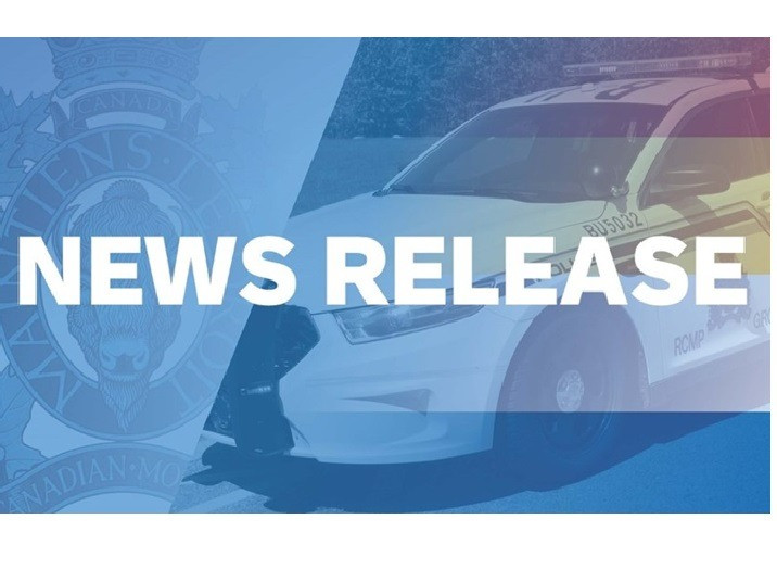 Featured News-素里電單車與私家車相撞　電單車司機傷勢嚴重